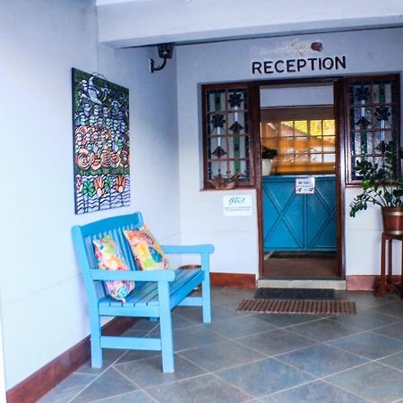 Villa Jana Guesthouse พริทอเรีย ภายนอก รูปภาพ